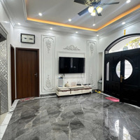 Bán Căn Song Lập 144M2 Full Nội Thất Có Thang Máy Giá 18, X Tỷ. Liên Hệ: 0902909394 Em Vân Anh