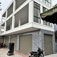 Bán Nhà Mặt Phố Phạm Văn Đồng, 15 Tỷ, 59M2, 2 Tầng, Ngang 18M, Bình Thạnh, Hcm