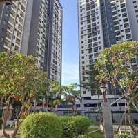 Nhượng Lại Căn 2 Phòng Ngủblock C Sẵn Nội Thất Dọn Ở Ngay View Hồ Bơi Liên Hệ: 0901018687
