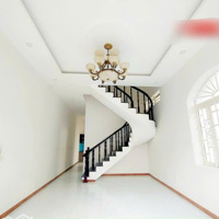 Bán Căn Biệt Thự Mái Thái Góc 2 Mặt Tiền Đường Thạnh Mỹ Lợi Phường Thạnh Mỹ Lợi Quận 2, Hướng Đông