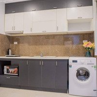 Căn Hộ Chung Cư Dịch Vụ 2 Ngủ Cho Thuê Tại Ngõ 40 Âu Cơ Tây Hồ
