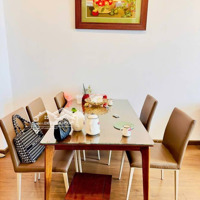 Siêu Hiếm, Nhỉnh 4.5 Tỷ Hoàng Quốc Việt Cầu Giấy View Hồ Cực Thoáng, Đến 3 Ngủ