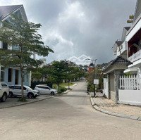 Biệt Thự Lô Góc 2 Mặt Tiền Thuộc Kqh Biệt Thự Trung Tâm Nhất Của Tp Đà Lạt Golf Valley