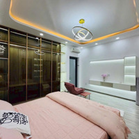 Bán Nhà Mặt Phố Phạm Hữu Lầu Xây Mới 4 Lầu Sân Thượng Ngang 5X16M Hướng Tây