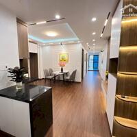 Nhà Đẹp Gần Đường Ô TÔ, Phố Giải Phóng, Hoàng Mai 120m, giá 3.75 tỷ.