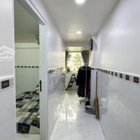 Nhà Đẹphẽm Xe Hơiđậu Cửa 42M2 Thoại Ngọc Hầu Tân Phú Giáp Tân Bình