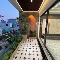 Bán Nhà Nguyễn Văn Cừ Tòa Nhà 8 Tầng Thang Máy Full Nội Thất Nhập Khẩu! 102M2 Giá Bán 27.9 Tỷ
