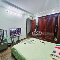Bán Nhà Riêng Tại Khương Đình, 7,7 Tỷ, 45 M2, Giá Ưu Đãi, Ngõ Nông, Gần Phố
