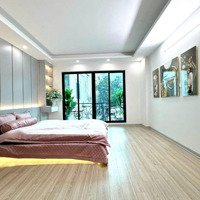 Bán Nhà Tập Hoàng Ngọc Phách, Láng Hạ, Đống Đa, 85M, 3 Ngủ, 2 Vệ Sinh 2 Thoáng, Lô Góc, Có Sân Để Xe