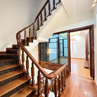 Bán Gấp Nhà Mặt Phố Ngô Gia Tự, Đức Giang, Long Biên, Hà Nội 28 Tỷ, 105M2
