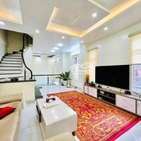 Nhà Định Công Thượng - Cầu Lủ - Lô Góc - Gara Ô Tô - Đường Rộng 2 Ô Tô Tránh