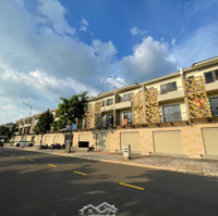 Bán Shophouse Mặt Tiền Dân Chủ - Suncasa Central Vsip2A