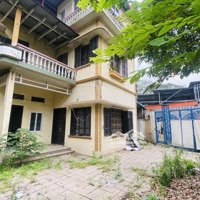 Biệt Thự Sân Vườn, Lô Góc, Sát Phố Võ Chí Công, Tây Hồ.diện Tích235M2, 3 Tầng, 79 Tỷ