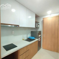 Căn Hộ Hiện Hữu Thiết Kế Hiện Đại -48M2- Full Nội Thất -Shr Liền Kề Sân Bay