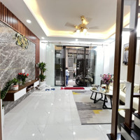 Bán Nhà Tân Khai - Dương Văn Bé. Diện Tích: 30M X 5T.mt:4M,Ngõ 3 Gác,Cách Ô Tô 30M,Gần Timecity.giá:5,5 Tỷ