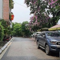 Bán Nhà Lô Góc Phố Tô Ngọc Vân, Tây Hồ. View Thung Lũng Hoa. Sổ Đỏ Vuông Đẹp, Rất Cần Bán