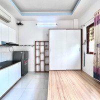 Cho Thuê Căn Hộ Studio Bancol,Máy Giặt Riêng, Thang Máy, Full Nội Thất, Ngay Đại Học Kinh Tế Ueh
