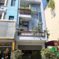 Bán Gấp Nhà Hẻm Xe Hơi Ngay Đường Hai Bà Trưng - Q1,Diện Tích8X20M + 5 Tầng + Thang Máy