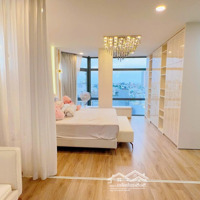 Bán Gấp Nhà Hẻm Xe Hơi Ngay Đường Hai Bà Trưng - Q1,Diện Tích8X20M + 5 Tầng + Thang Máy