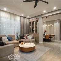 5 Tầng Sang Trọng Hiện Đại Mới Xây Có Thang Máy -Hẽm Xe Hơi8M Khu Sang Nguyễn Trọng Tuyển, Ngang Lớn 7M