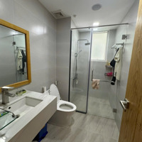 Siêu Hot Cho Thuê Cc 3 Phòng Ngủ 2 Vệ Sinh 104M2 Tại Sunrise City View, 26 Triệu Vnd