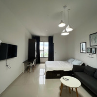 Ot 39M2, Đầy Đủ Nội Thất, Ở Ngay, Giá Chỉ 10.5 Triệu/Tháng Sunrise City View Hotline 0906233195