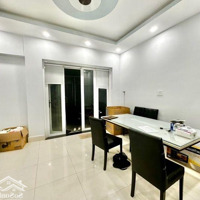 Giảm 1,6 Tỷ Còn 10,2Tỷ Ngay Cách Mạng Tháng 8 Quận 3. Sát Mặt Tiền, Có Phòng Trệt, 65M 4,3 X15M 4P