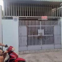 Ở đây có bán nhà Hóc Môn,Thới Tam Thôn, Sổ hồng riêng đc hẳn 52m2 giá chỉ 600Tr