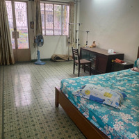 Cho Thuê Nhà Mặt Tiền Đường Huỳnh Mẫn Đạt, 3 Tầng Sd 180M2, 4 Phòng Ngủ, Sân Thượng