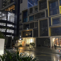 Bán Nhà Phố Tại Khu Q2 Thảo Điền,Diện Tíchsàn 544.5M2, 5 Tầng, Phù Hợp Để Ở Và Kinh Doanh