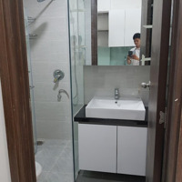 Cho Thuê Căn Hộ Sky Center, Tân Bình, 36M2, Giá Bán 9 Triệu, Ban Công Rộng. Liên Hệ:0936571849(Hồng)