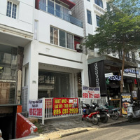 Cho Thuê Nhà Đường Phan Khiêm Ích (18X18.5M) - 3 Căn Liền Kề, Trệt, 3 Lầu, Trống. Giá 180 Triệu/Tháng
