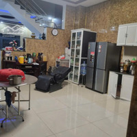 Bán Nhà Đẹp (5X20M) - Trệt, 2 Lầu, Đường Nhựa, Gần Kho Bạc Nhà Bè. Giá Bán 7 Tỷ. Liên Hệ: 0901.809.809