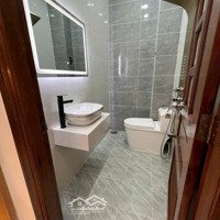 Cần Tiền Bán Gấp Nhà 1 Trệt 1 Lầu 6X25M 120M2, 4 Phòng Ngủ 3 Vệ Sinhgiá Bán 8.5 Tỷ. Ngay Bệnh Viện Nhi Đồng 3