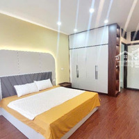 Nhà Đẹp Ngô Gia Tự 40M2, Cách 1 Nhà Ra Oto Tránh, Ngõ Thông, Vừa Tiền