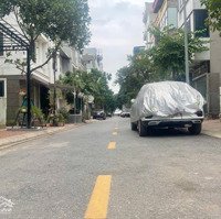 Bán Lô Đất 110M2 Gần Hồ Thạch Bàn,Trung Tâm Đăng Kiểm Oto Tránh Vỉa Hè