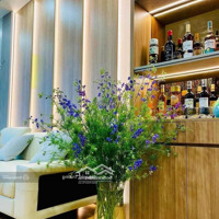 Cần Bán Căn Hộ 109M2, 3 Phòng Ngủ2Vs, Full Đồ Đẹp, Căn Góc, Sổ Sẵn, Chung Cư Mipec Rubik. Giá Bán 8.9 Tỷ