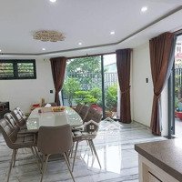Mặt Tiền Ngang 8.1M Khu Họ Lê, Diện Tích: 152M2 1 Trệt 3 Lầu Đúc Kiên Cố Giá: 18.5 Tỷ Tl