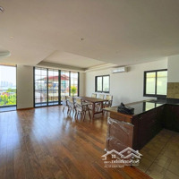 Căn Hộ Đầy Đủ Đồ Duplex 4 Phòng Ngủ Mới Tại Tây Hồ