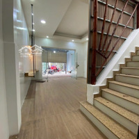 Bán Nhà Nguyễn Đình Chính, P.15, Q. Phú Nhuận. Dt: 4.7X22M, 2 Tầng. Giá Bán 25 Tỷ