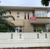 Villa Phú Gia, Phú Mỹ Hưng, Q.7 Cho Thuê 75 Triệu Liên Hệ: 0938602838 Nhân