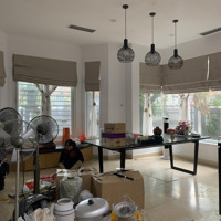 Cho Thuê Biệt Thự Mỹ Đình 2, Lô Góc, 200M, 4 Tầng,Mặt Tiền25M, Vp, Hotel, Hàng Quán, Cà Phê, 70 Triệu