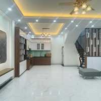 Lô Góc Mặt Ngõ Ôtô Tránh Trần Cung, Cổ Nhuế. 36M2*5T, Xây Mới Tặng Full Nội Thất. Giá Bán 7 Tỷ
