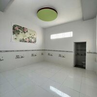 NHÀ TRỆT LẦU - LỘ Ô TÔ - HẺM 36 HOÀNG QUỐC VIỆT ( ĐỐI DIỆN BÁNH XÈO 7 TỚI )