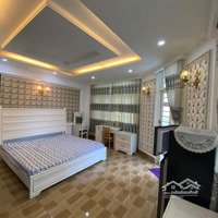 Cho Thuê Nhà Trần Hữu Trang, P.8, Q. Phú Nhuận Nhà Đẹp, Đầy Đủ Nội Thất, Vào Ở Ngay!