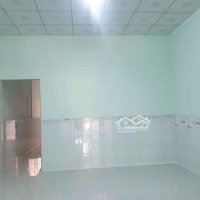 Nhàmặt Tiềnkdc Ngay Sân Vận Động Đông Hoà, Cách Chợ Dĩ An 1Km