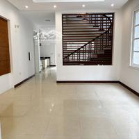 Biệt Thự Cho Thuê Tại Khu C, Ciputra Hà Nội, Với Diện Tích Đất 350 M2
