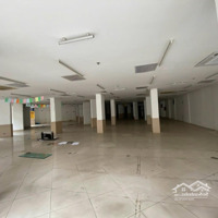 Cho Thuê Shophouse 2500M2, 200 Triệu Tại Số 2 Đường Đại Cồ Việt, Lê Đại Hành, Hai Bà Trưng, Hà Nội
