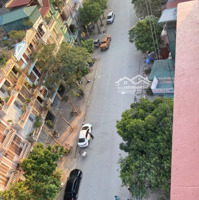Cho Thuê Văn Phòng Công Ty,Diện Tíchđất 140M2 / 1 Sànmặt Tiền6.15M Sâu 23M