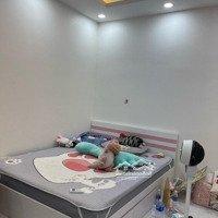 Bán Gấp Nhà Mặt Tiền Ngay Chợ Bình Chánh, Đang Cho Thuê 9 Triệu/Tháng, Giá Bán 1 Tỷ 350 Triệu